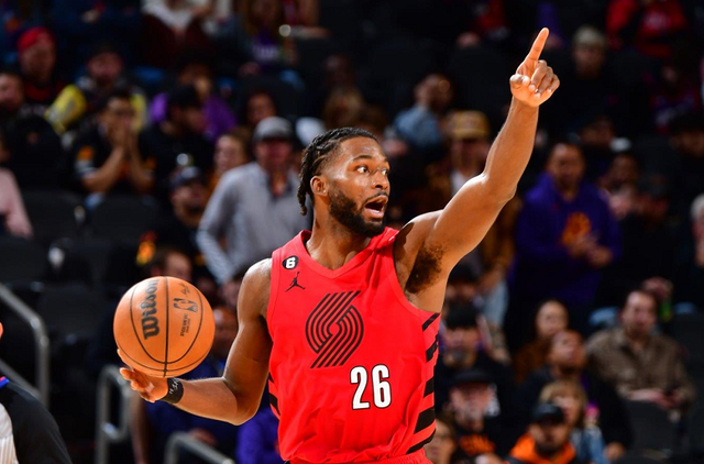 NG体育娱乐包含清晨波特兰开拓者调整名单以备NBA季后赛；绝杀压哨环节打磨；更衣室稳定；纪律约束更严格的词条